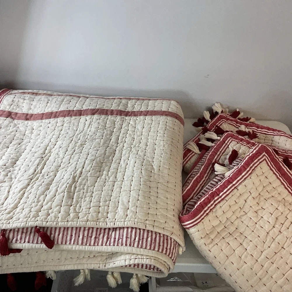 Pottery Barn Nellie Pick Stitch Red & Cream Reversible King Quilt & 3 Euro Shams